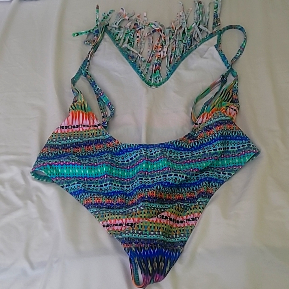Bathing suit